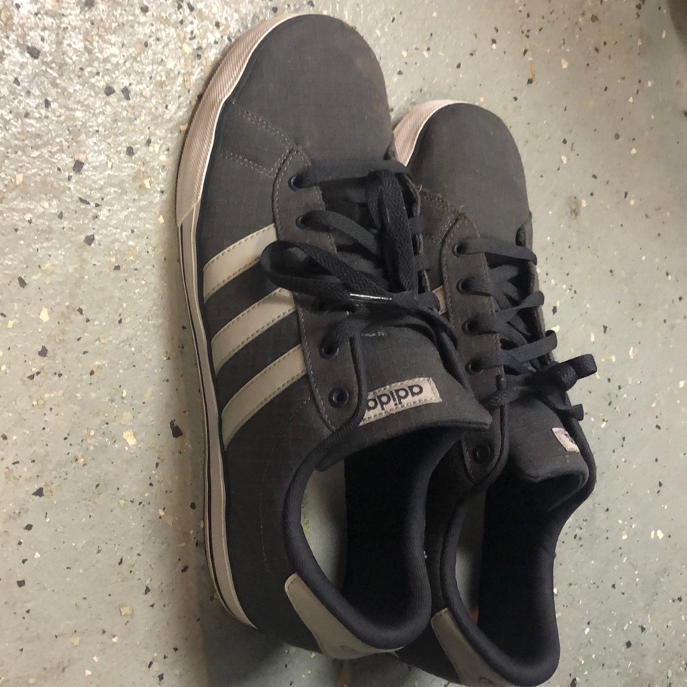 Men’s Adidas size 13